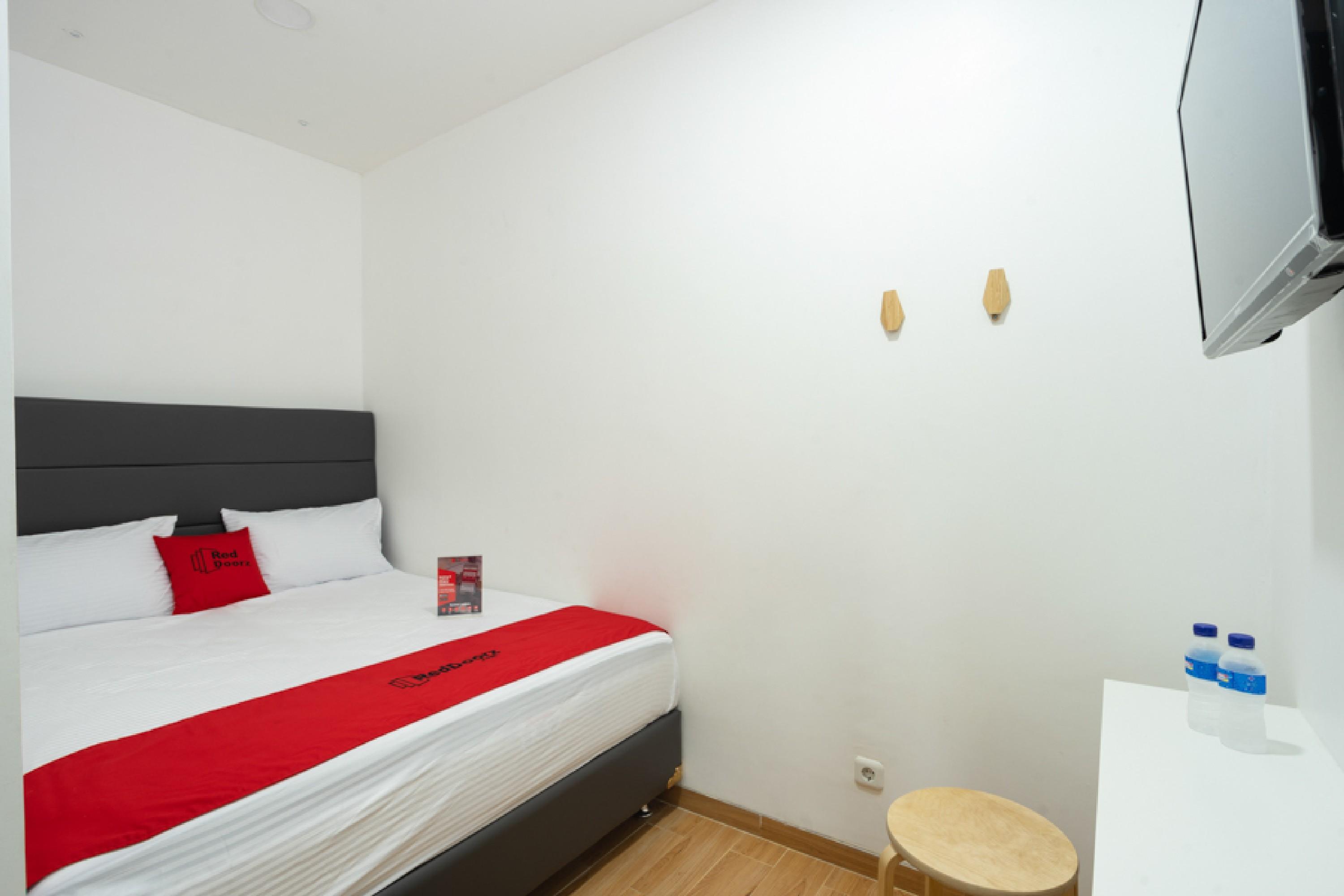 ג'קרטה Reddoorz Plus @ Danau Sunter Utara מראה חיצוני תמונה